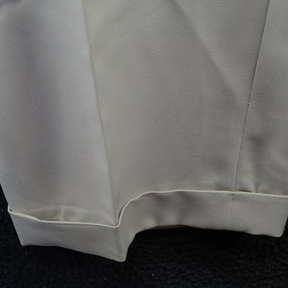 Van Heusen Mens Traveler Pants Beige Size 40 100% Polyester Zip Button Closure - Picture 11 of 12